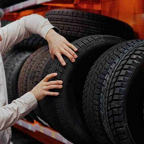 Yumuşak ve Sert Lastik Arasında ki Fark Nelerdir? Hangisini Seçmelisiniz?